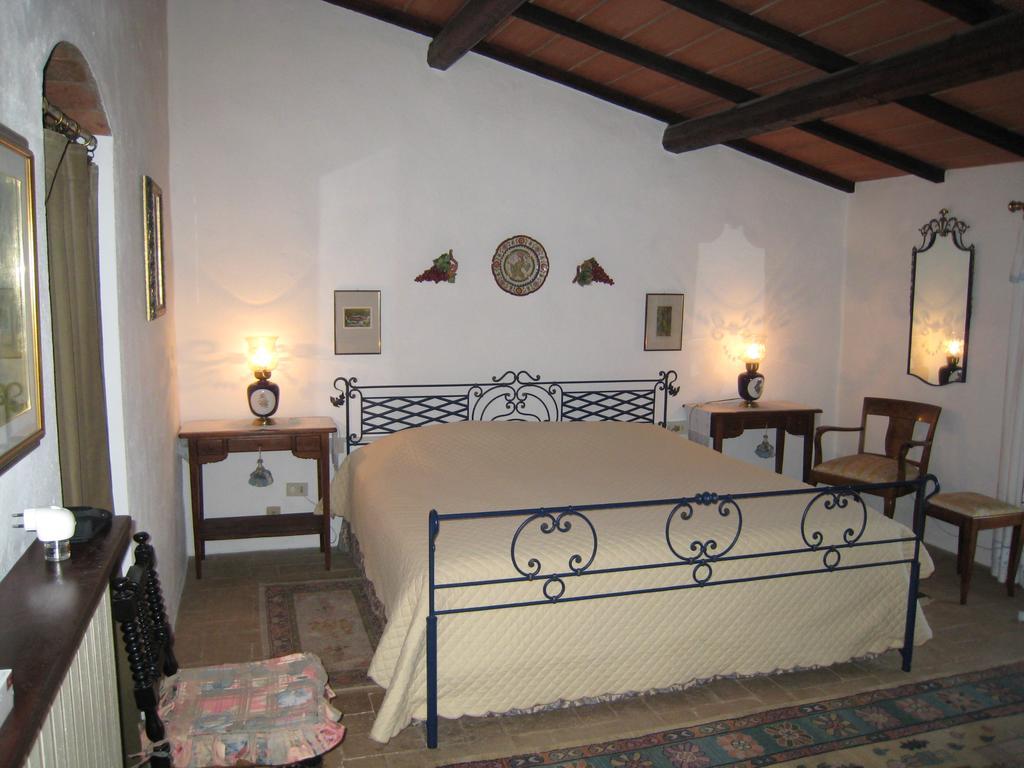 Casa Terra Rossa Daire Fauglia Oda fotoğraf