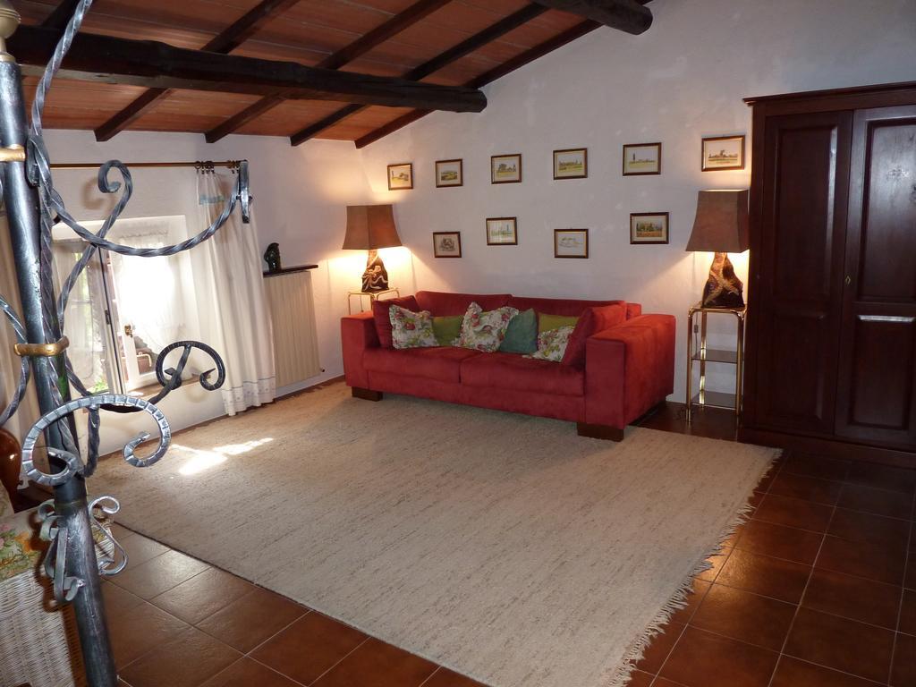 Casa Terra Rossa Daire Fauglia Oda fotoğraf